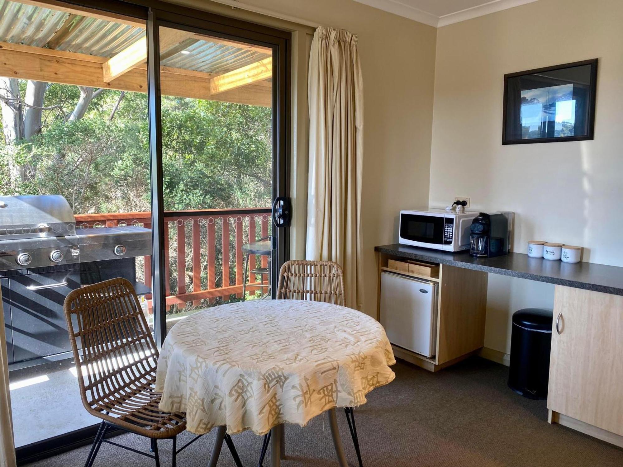 Gordon Gateway Motel สตรอน ภายนอก รูปภาพ